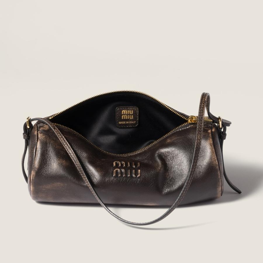 miu miu（ミュウミュウ） ナッパレザー ポーチ 5NE851_AF6P_F0201