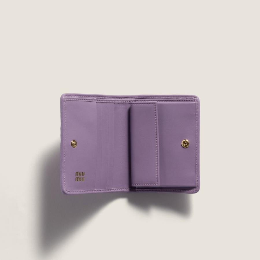 ミュウミュウ MIU MIU マテラッセレザー 折り財布 5MV204_AFPP_F027J【リリー 】【送料無料】【正規品】の画像