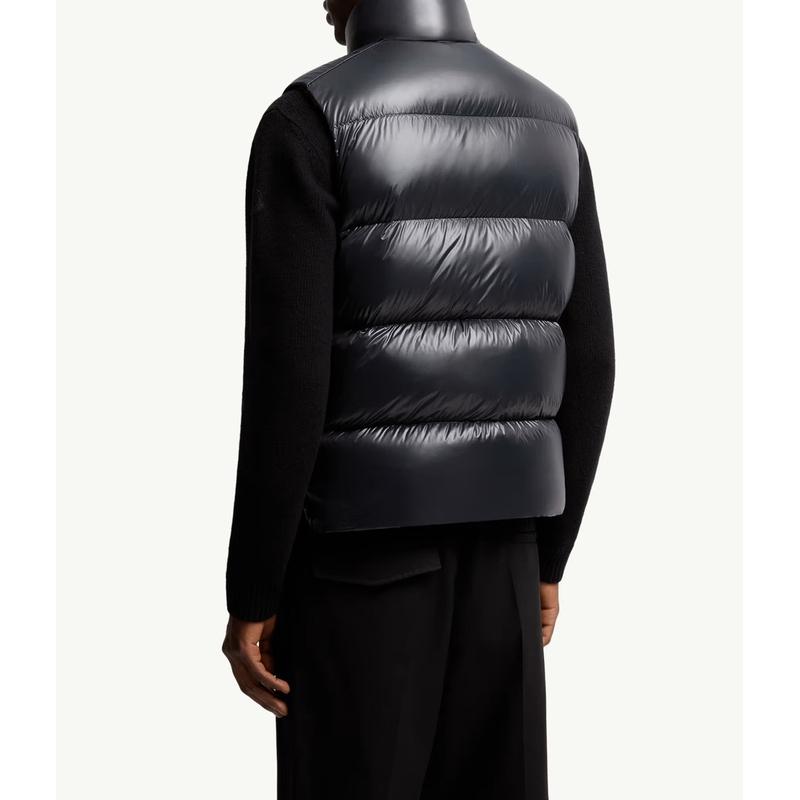 極美品　MONCLER/モンクレール 　　　　ダウンベスト　正規品　リバーシブル MONCLER（モンクレール） 【ドンドン見直し】極美◎正規品 22−23AW