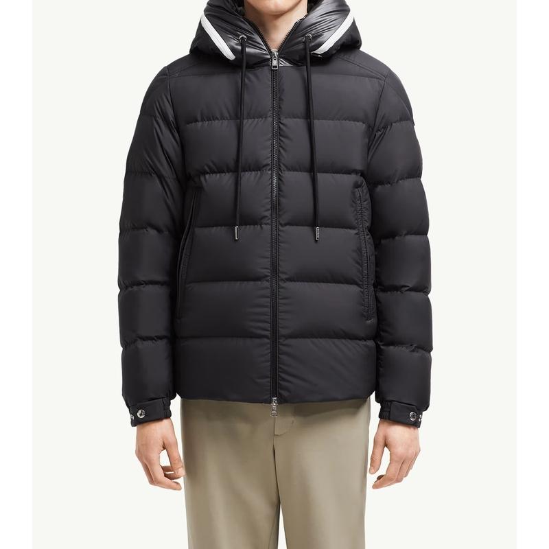 MONCLER（モンクレール） 2025/26秋冬 メンズPIUMINO CORTO CARDERE 