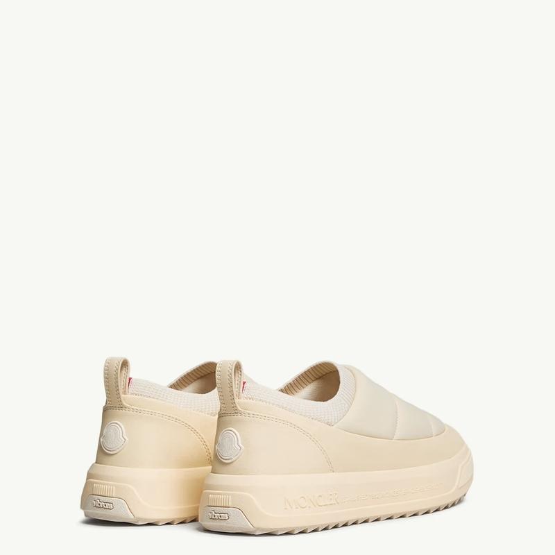 2025/26秋冬 MONCLER モンクレール メンズSNEAKER SLIP-ON MONCLER ALTIVEスニーカー【beige chiaro 】【送料無料】【正規品】の画像