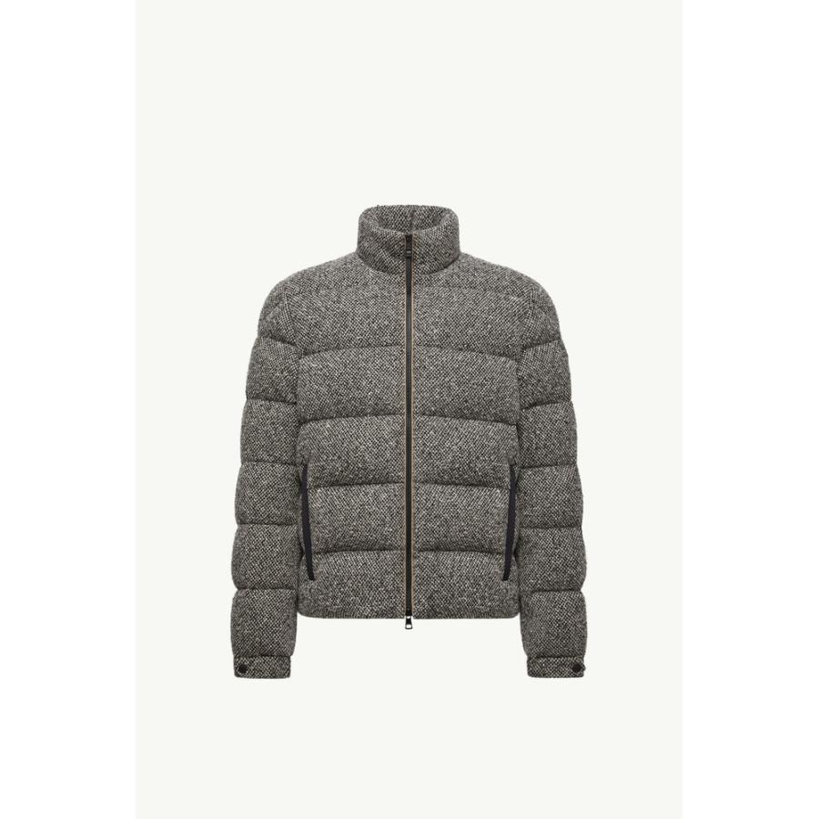 MONCLER（モンクレール） 2025/26秋冬 メンズAGDE SHORT DOWN JACKET