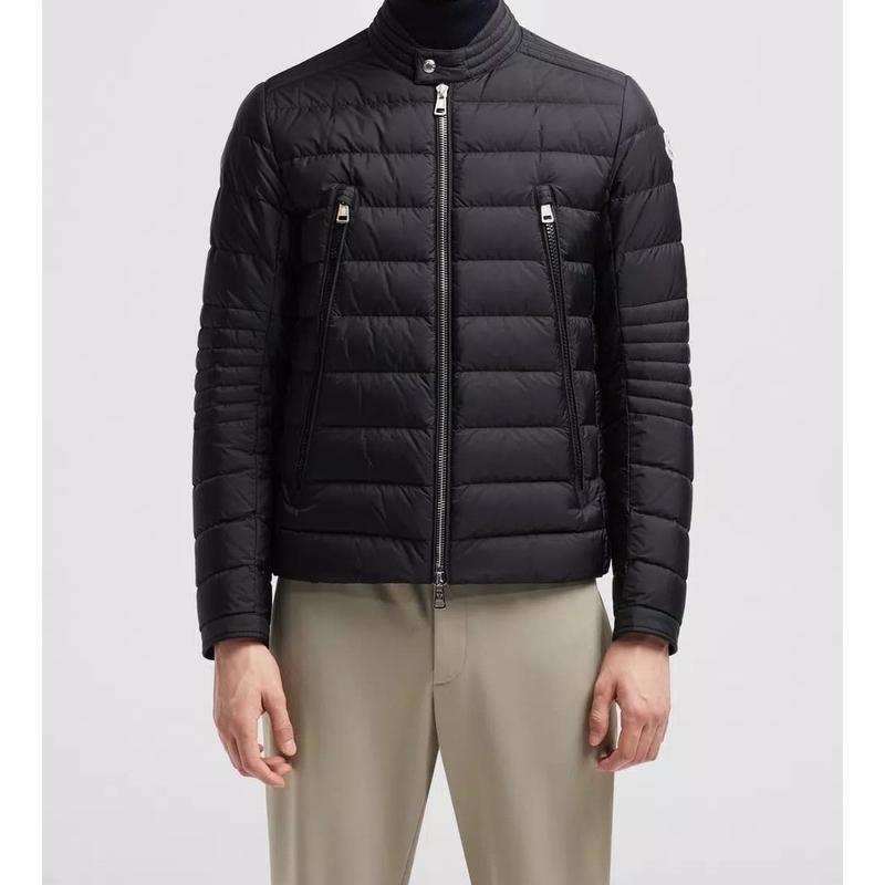 MONCLER IUMINo Corto AMOT ダウンジャケット