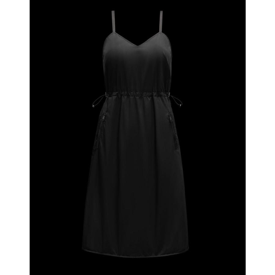 21 Spalline 22秋冬新作 Moncler モンクレール レディースabito Con Spalline Sottiliワンピース Con チュニック Nero 送料無料 正規品 Mon 4757 ブランドバッグ 雑貨 Celebrity
