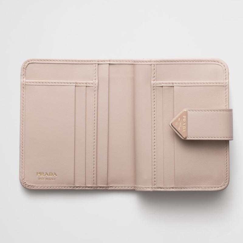 PRADA プラダ 2025春夏 レディース シティカーフタブ 財布 PRADA プラダ 2025春夏 レディース シティカーフタブ 財布