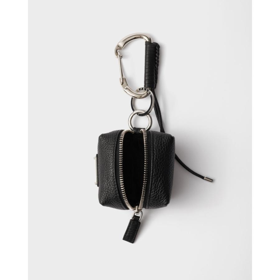 プラダ PRADA 2026春夏 メンズ レザー バッグ チャーム【ブラック 】【送料無料】【正規品】の画像