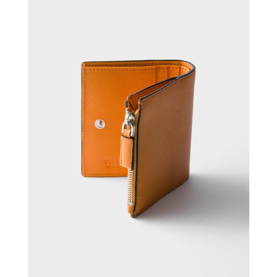プラダ PRADA 2026春夏 メンズ サフィアーノトライアングル 財布【アンバー 】【送料無料】【正規品】の画像