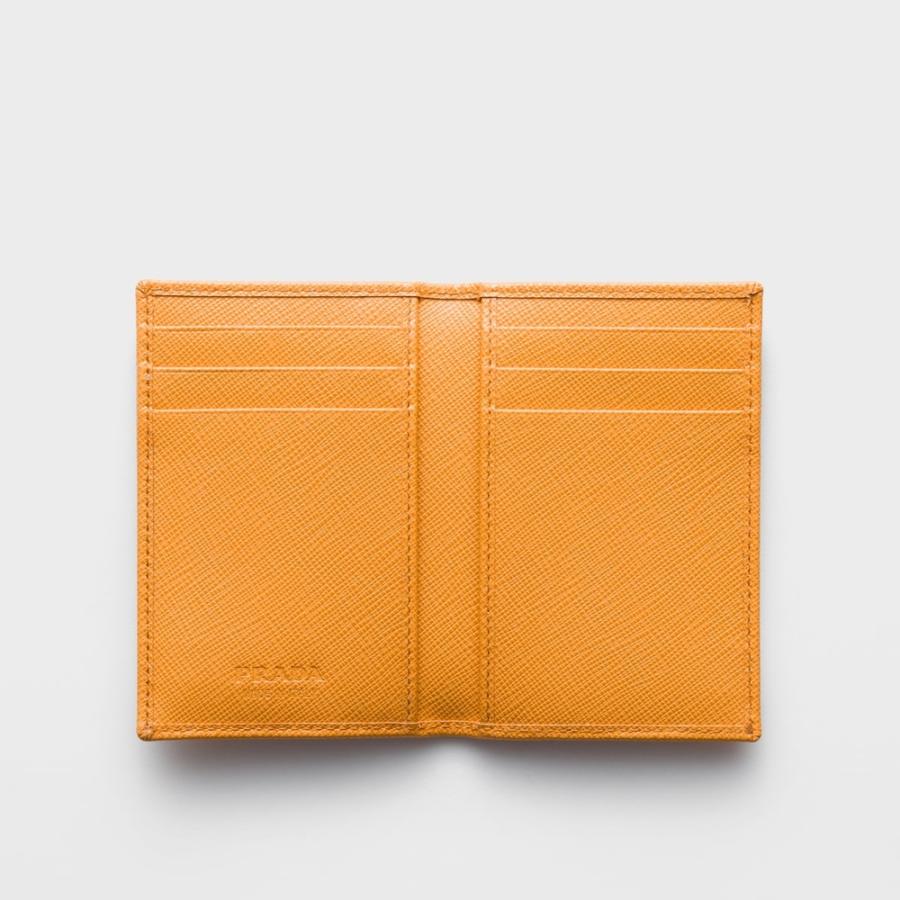プラダ PRADA 2026春夏 メンズ サフィアーノトライアングル カードホルダー【アンバー 】【送料無料】【正規品】の画像