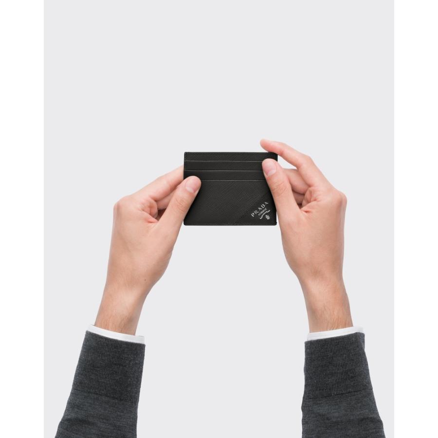 プラダ PRADA 2026春夏 メンズ サフィアーノレザー カードホルダー【ブラック 】【送料無料】【正規品】の画像
