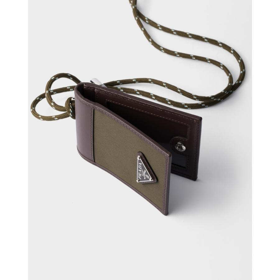 プラダ PRADA 2026春夏 メンズ レザー カードケース ストラップ付【カモフラージュグリーン 】【送料無料】【正規品】の画像