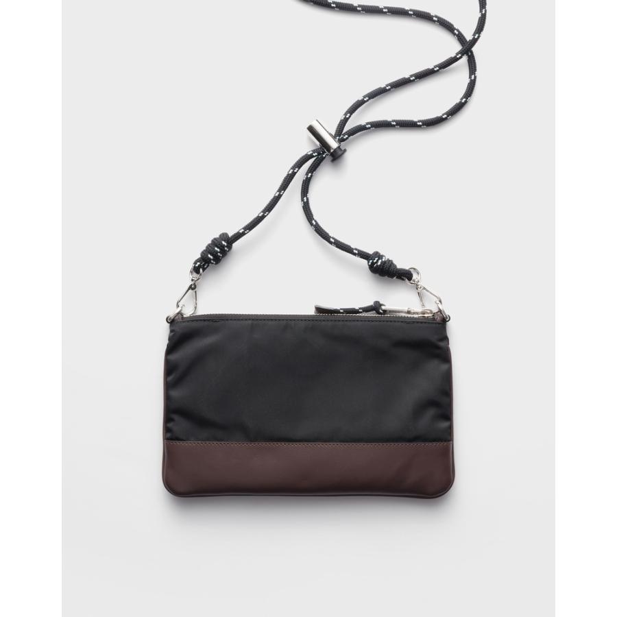 プラダ PRADA 2026春夏 メンズ スピードロック Re-Nylon スマートフォンケース【ブラック 】【送料無料】【正規品】の画像