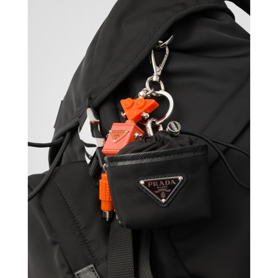 プラダ PRADA 2026春夏 メンズ Re-Nylon ミニポーチ キーチェーン チャーム【ブラック 】【送料無料】【正規品】の画像