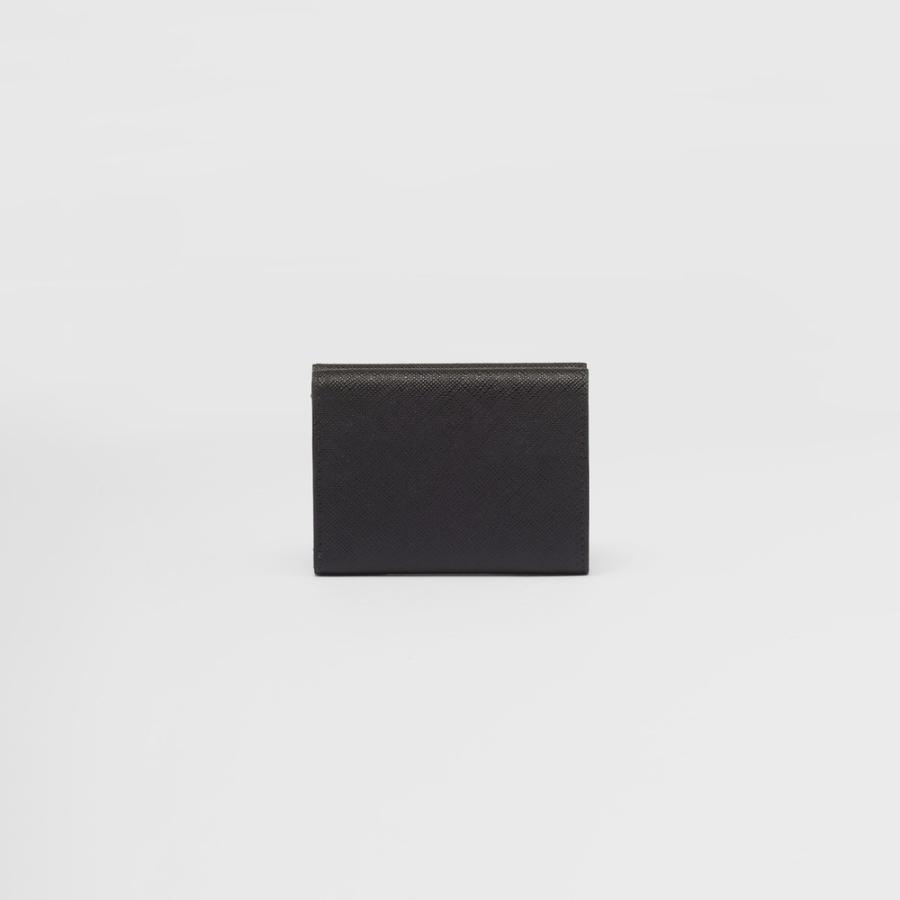 プラダ PRADA 2026春夏 メンズ サフィアーノトライアングル 財布【ブラック 】【送料無料】【正規品】の画像