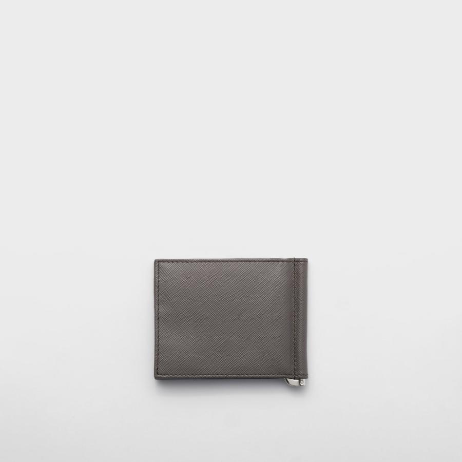 プラダ PRADA 2026春夏 メンズ マネークリップ付サフィアーノトライアングル 財布【スモーキーグレー 】【送料無料】【正規品】の画像