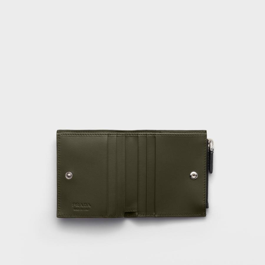 プラダ PRADA 2026春夏 メンズ ヴィッテロダイノレザー 財布【ブラック/ローデングリーン 】【送料無料】【正規品】の画像