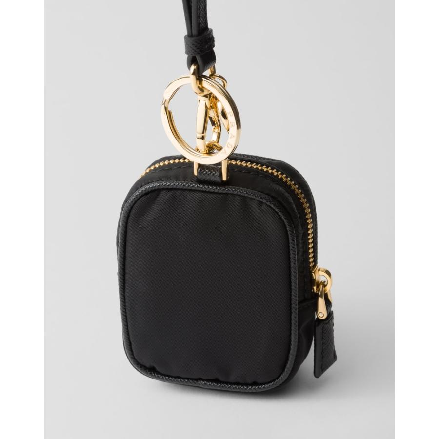 プラダ PRADA 2026春夏 レディース キーチェーン付 プラダ Re-Edition 1978 Re-Nylon ミニポーチ1TT200_2DMK_F0632【ブラック 】【送料無料】【正規品】の画像