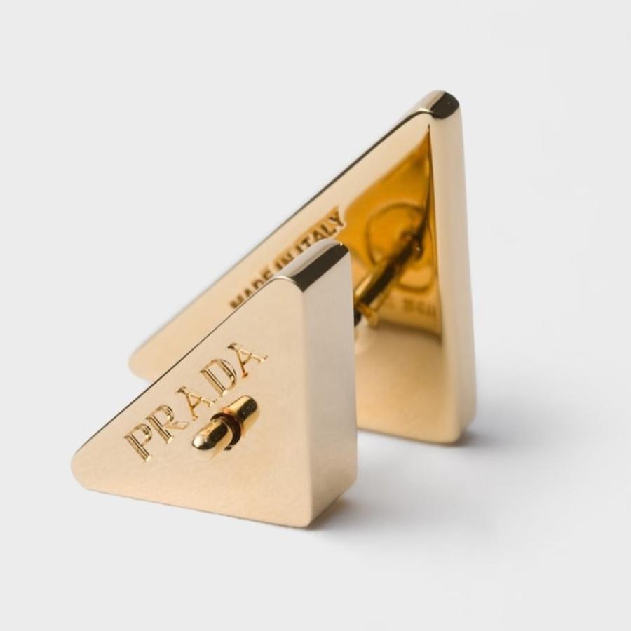 プラダ PRADA 2026春夏 レディース エナメルメタル ピアス1IO336_2DR5_F061C【ゴールド／ホワイト 】【送料無料】【正規品】の画像