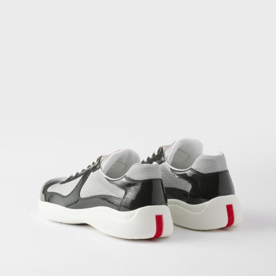 プラダ PRADA 2026春夏 メンズ アメリカズカップ パテントレザーxテクニカルファブリック スニーカー【グレー/シルバー 】【送料無料】【正規品】の画像