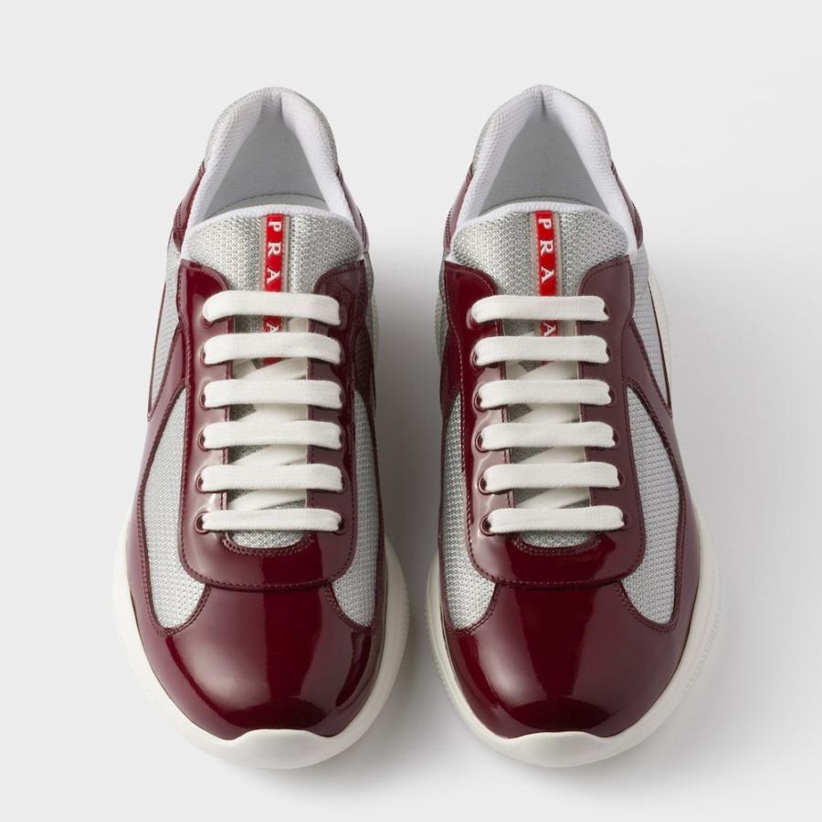 プラダ PRADA 2026春夏 メンズ アメリカズカップ パテントレザーxテクニカルファブリック スニーカー【バーガンディ/シルバー 】【送料無料】【正規品】の画像