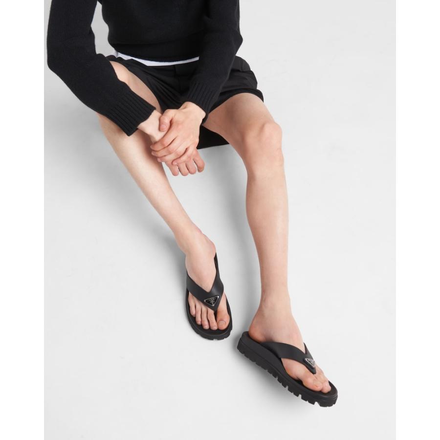 プラダ PRADA 2026春夏 メンズ ラバー トングサンダル【ブラック 】【送料無料】【正規品】の画像
