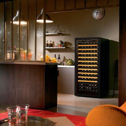 (正規品)ユーロカーブ Premiere プルミエ EuroCave PremiereSCPTHF（赤）収納74本 鍵付き 棚間広め