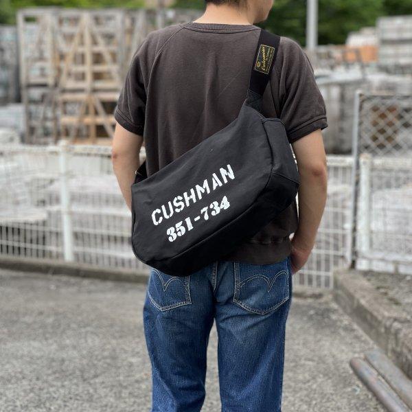 CUSHMAN クッシュマン　ショルダーバッグ ポーチ　ウエストポーチ CUSHMAN クッシュマン ⁡ ⁡ クッシュマンのレザーショルダー