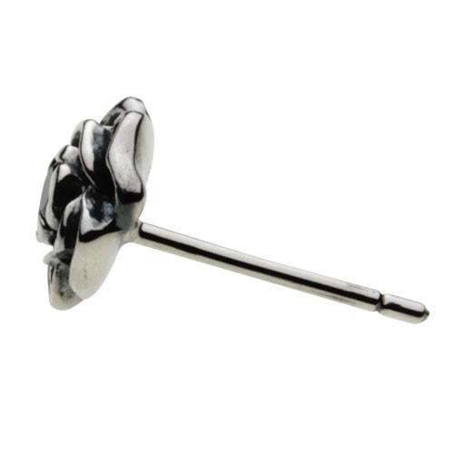 182 ブラック透かし花びら等々のブラック✖︎シルバーアクセ　ピアスorイヤリング 182 ブラック透かし花びら等々のブラック✖︎シルバーアクセ ピアスor