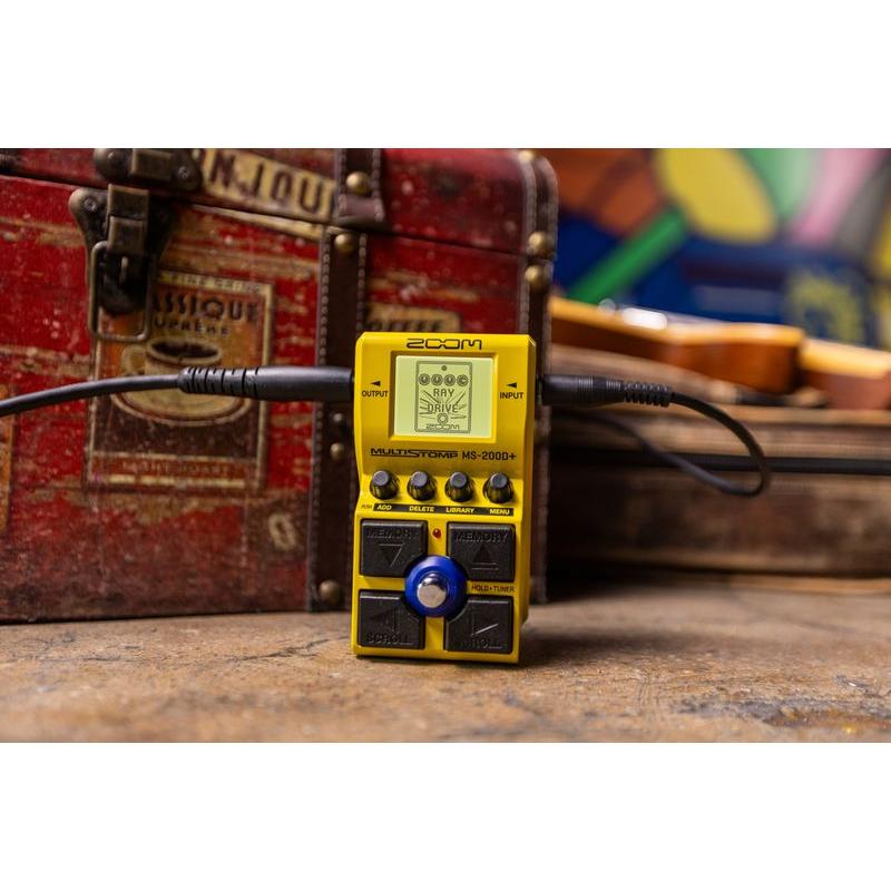 送料無料) ZOOM ズーム MS-200D+ MultiStomp 歪み系マルチエフェクター