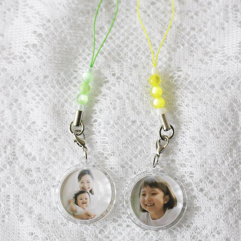 写真入りストラップ ギフト 誕生日 記念日 プレゼント ギフト 丸型 ビーズ付き スマホ 携帯ストラップ 送料無料 |  | 06
