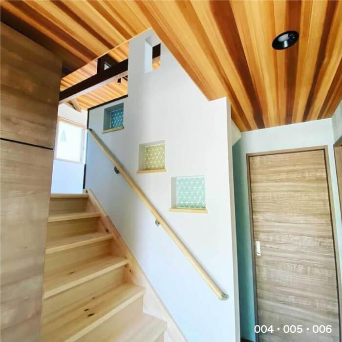 タイル モザイクタイル エメラルド グリーン キッチン 洗面 壁