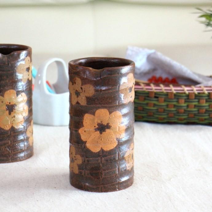 美濃焼茶花花瓶 高級な手作り花器 花瓶 陶器 陶器製 高級 国産 美濃焼茶花花瓶 高級な手作り花器 花瓶 陶器 陶器製 高級 国産
