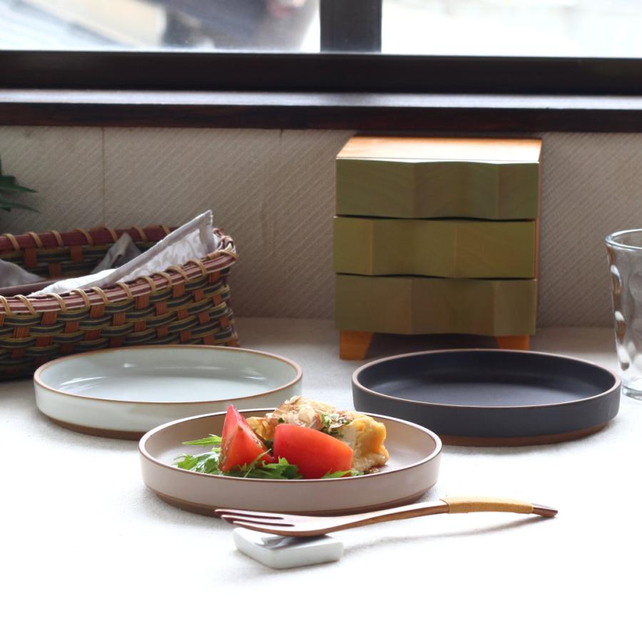 ペトリー 中皿 日本製 瀬戸焼 14cm プレート ラウンド 丸皿 平皿 皿