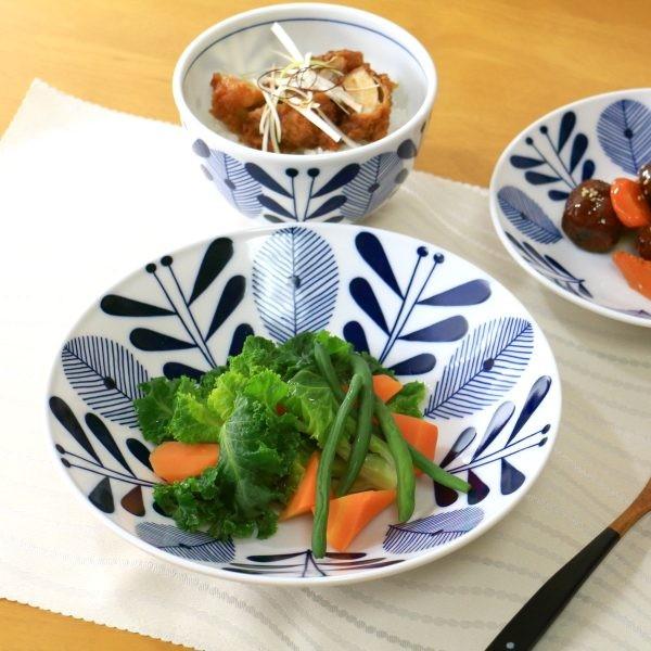 オーランド パスタプレート22 5cm 国産 美濃焼 透明感のある白磁に 最大53 オフ 軽量陶器 イタリアン 北欧風デザイン カレーボール ヨーロッパ風