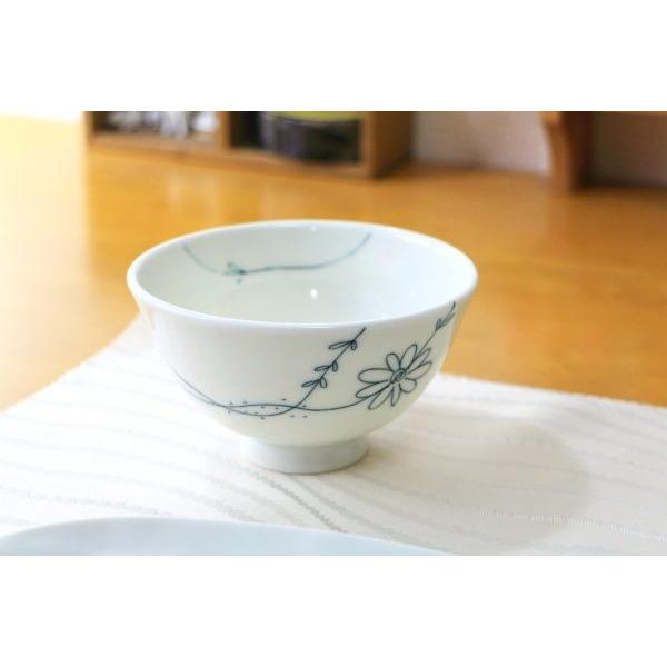 フラワーライン 飯碗 国産 美濃焼 料理が映える素敵な花模様 ご飯茶碗