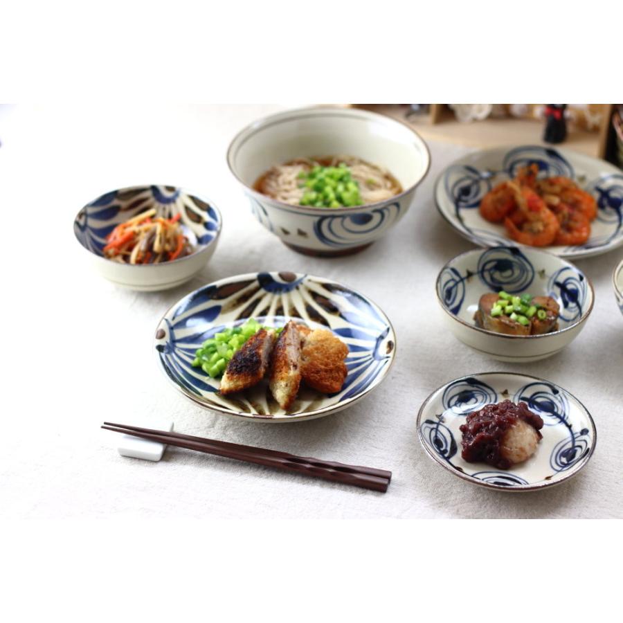 民彩はな絵 中皿 cm 日本製 美濃焼 渦型60皿 大皿 プレート パスタ 深め オムライス ハンバーグ ロールキャベツ 朝食 ワンプレート Da 00 セラポッケ かわいい陶器のお店 通販 Yahoo ショッピング