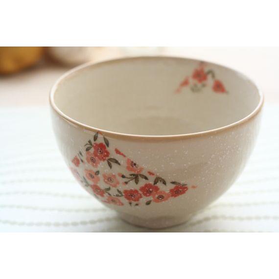 花ちらしお茶漬け碗 国産 美濃焼 ご飯茶碗よりちょっと大きい茶碗 丼