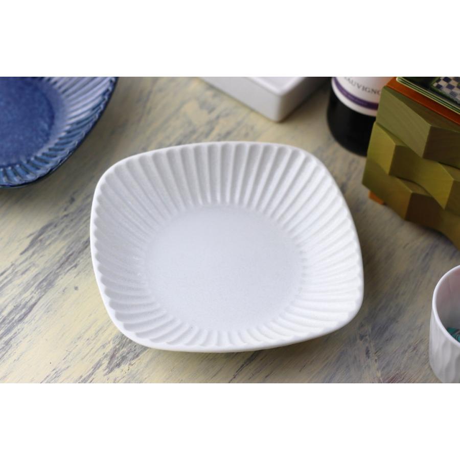 白結晶と窯変紺 正角鉢 19.5cm 日本製 美濃焼 大皿 中皿 和皿 深皿