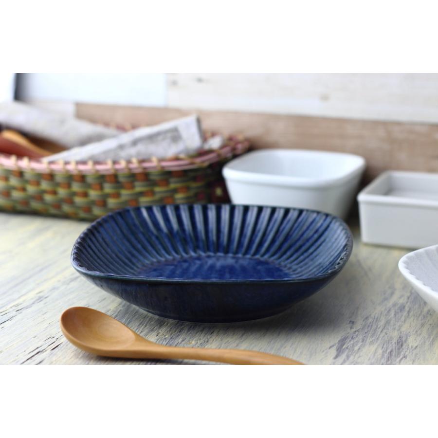 白結晶と窯変紺 正角鉢 19.5cm 日本製 美濃焼 大皿 中皿 和皿 深皿