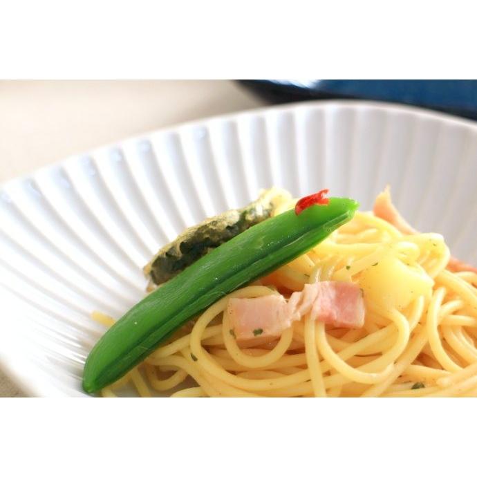 しのぎ美濃焼パスタ皿 国産 美濃焼 素朴な感じがオシャレ パスタボール 大鉢 和鉢 煮物鉢 肉じゃが鉢 和食器 カフェ食器 定番商品 Kn 0103 セラポッケ かわいい陶器のお店 通販 Yahoo ショッピング