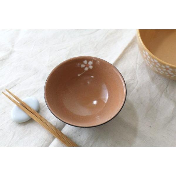 美濃焼 12.5cm美濃焼ご飯茶碗 国産 貫入に独特の味わいがあります ご飯