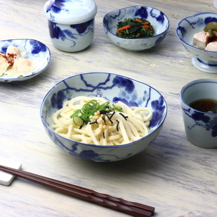 藍染ぶどう 5.5寸煮物鉢 16.5cm 日本製 美濃焼 三角55鉢 肉じゃが鉢