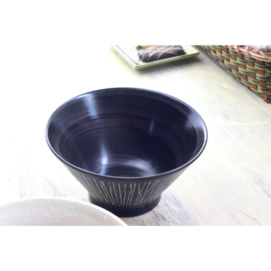 彫十草 5寸丼 16cm 日本製 美濃焼 50丼 どんぶり 丼 大きい茶碗 深鉢