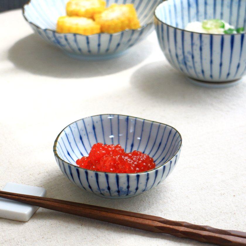 吹墨十草 三角小鉢 10.5cm 国産 美濃焼 3.5寸小鉢 三角35鉢 ボウル