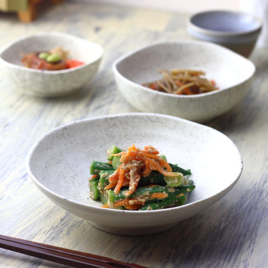 白かいらぎ 煮物鉢 17cm 日本製 美濃焼 菊型55浅鉢 肉じゃが鉢 奴鉢