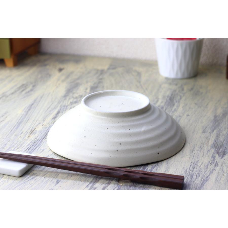 白かいらぎ 煮物鉢 17cm 日本製 美濃焼 菊型55浅鉢 肉じゃが鉢 奴鉢