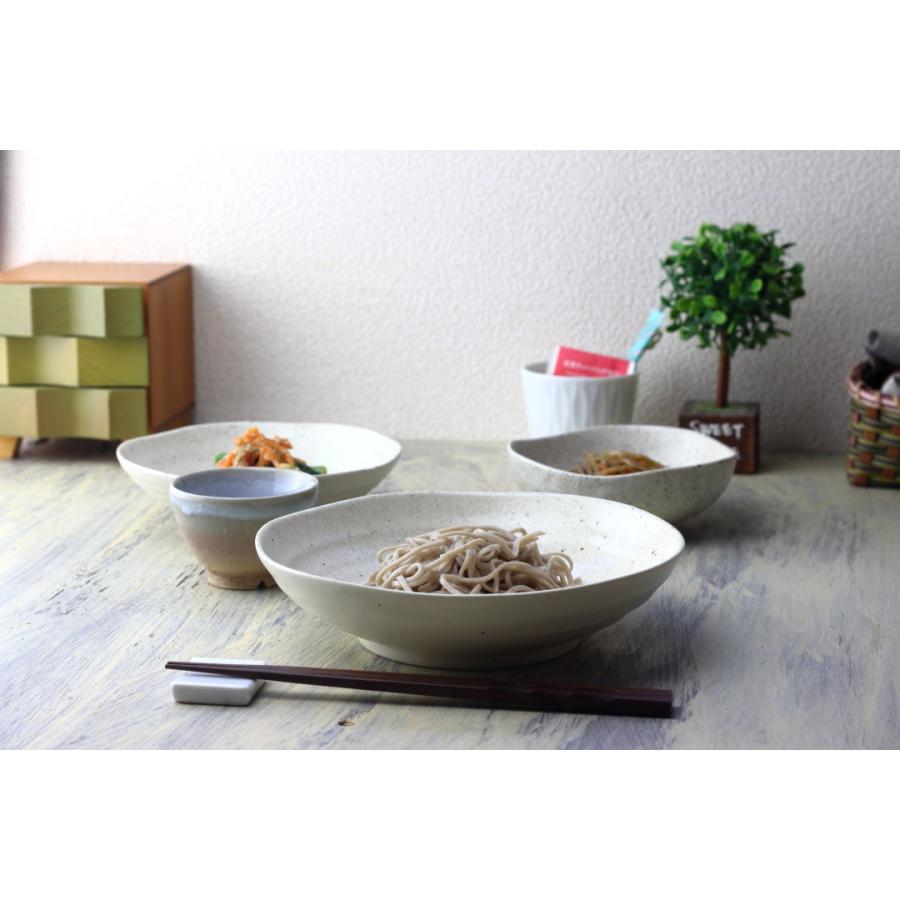 白かいらぎ 大鉢 21cm 日本製 美濃焼 菊型68深皿 大皿 中皿 和皿 深皿