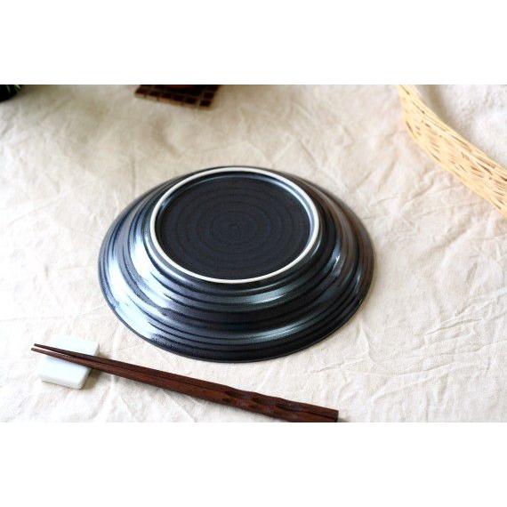 鉄結晶釉 丸型 24cmパスタプレート 国産 美濃焼 料理を引き締める黒の