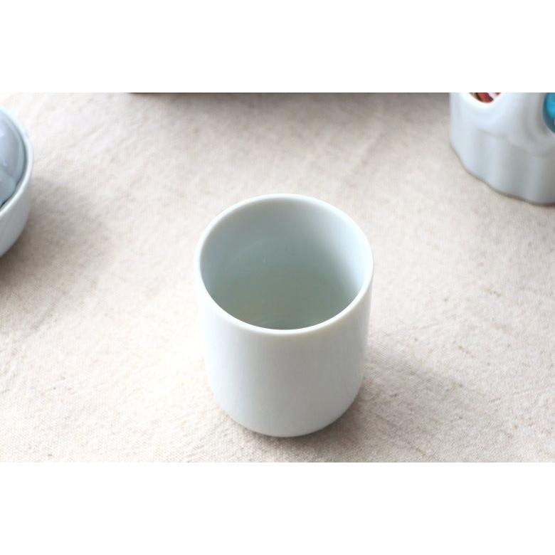 シンプル 湯呑み 200ml 国産 瀬戸焼 来客用 湯のみ 湯呑 湯飲み 北欧