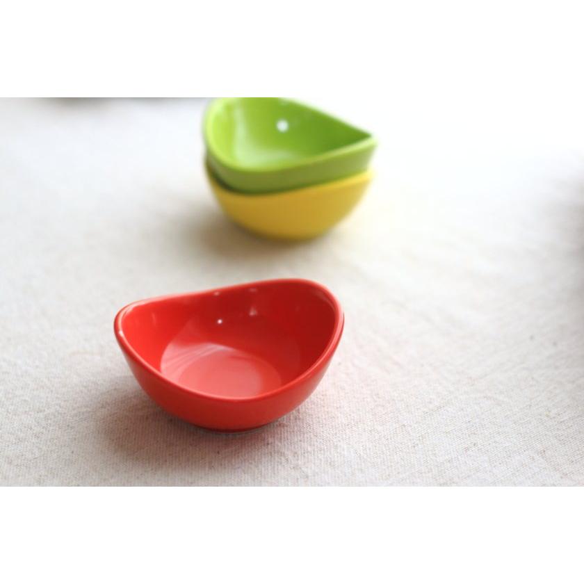 ポップなカラーの豆小鉢 9cm 国産 美濃焼 小鉢 小付 箸休め ボウル