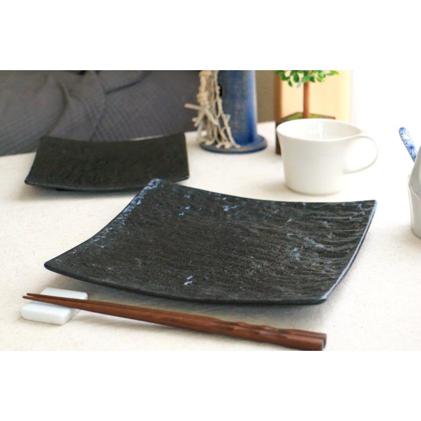 黒岩石 スクエアプレート 22.5cm 国産 美濃焼 大皿 中皿 メイン皿